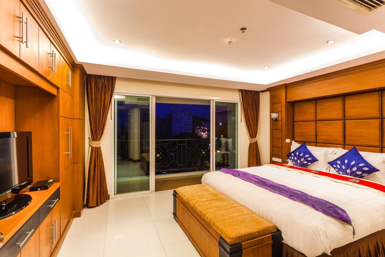 Tara Court Hotel Pattaya Esterno foto