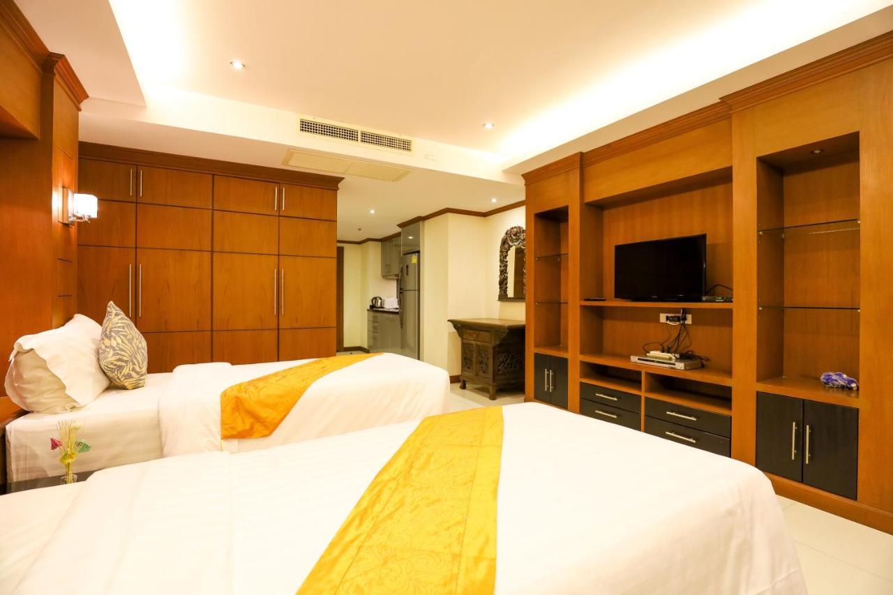 Tara Court Hotel Pattaya Esterno foto